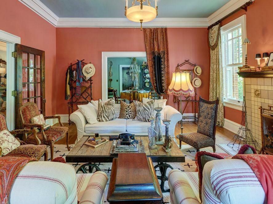 وكساهاتشي The English Merchant'S Inn المظهر الخارجي الصورة
